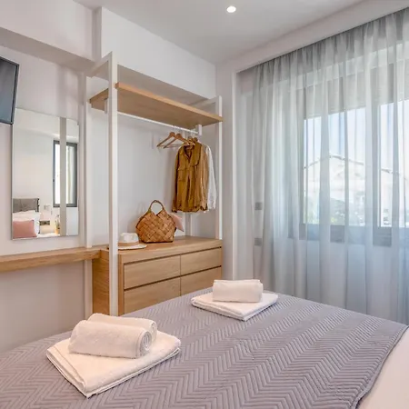 The White House Luxurious & The Little White House * Koukounara (Chania)
